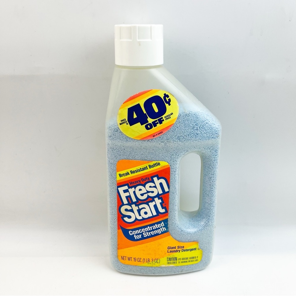 Vintage Fresh Start Concentrated Laundry Detergent Powder 19 oz 80% Full